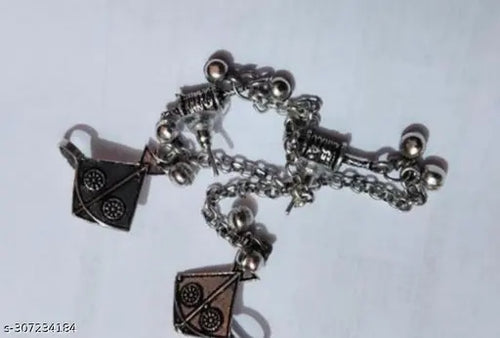 Kite-shaped Earrings| Unique Earring Design| Dangle Earrings| Fashion Accessories